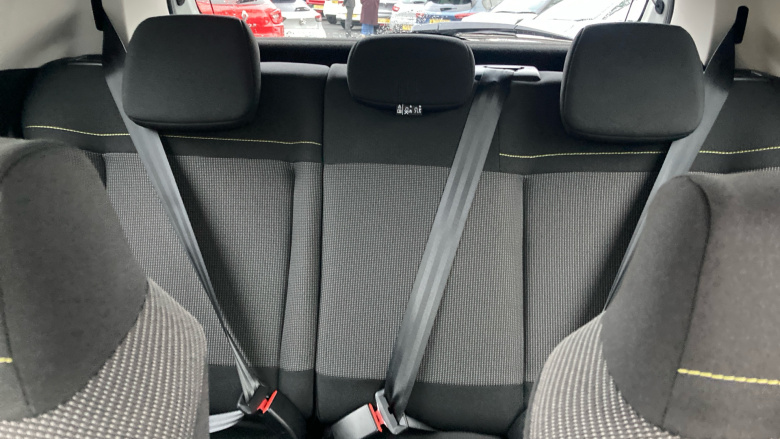 Citroen C3 1.2 PureTech 110 Plus 5dr EAT6 Petrol Hatchback